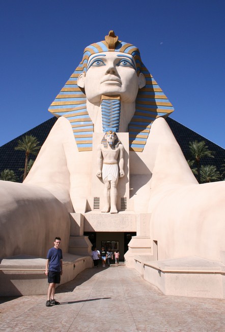 Luxor Hotel Entrance